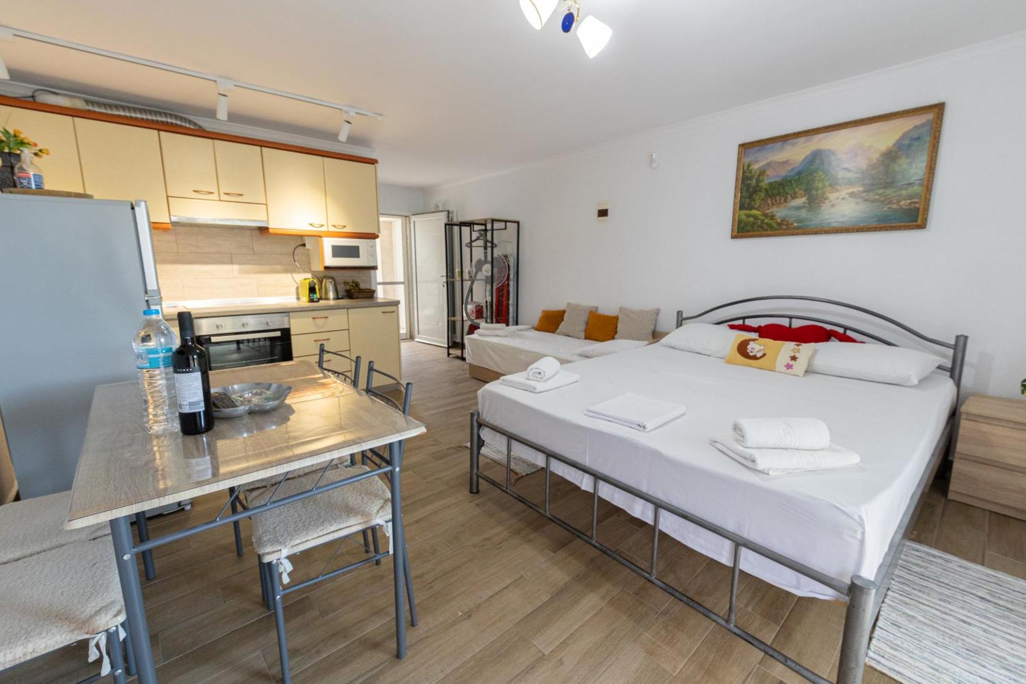 Toli Apartments Kallithea  Kültér fotó